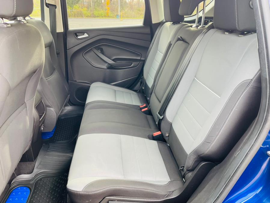 2013 Ford Escape 4WD 4dr SE, available for sale in New Britain, Connecticut | Supreme Automotive. New Britain, Connecticut 2013 Ford Escape 4WD 4dr SE, available for sale in New Britain, Connecticut | Supreme Automotive. New Britain, Connecticut