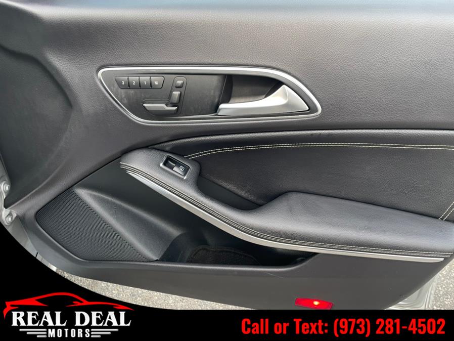 Used Mercedes-Benz CLA-Class 4dr Sdn CLA250 FWD 2014 | Real Deal Motors. Lodi, New Jersey Used Mercedes-Benz CLA-Class 4dr Sdn CLA250 FWD 2014 | Real Deal Motors. Lodi, New Jersey