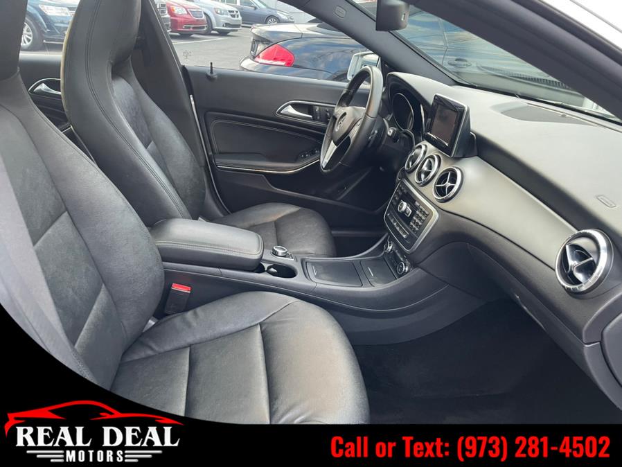 Used Mercedes-Benz CLA-Class 4dr Sdn CLA250 FWD 2014 | Real Deal Motors. Lodi, New Jersey Used Mercedes-Benz CLA-Class 4dr Sdn CLA250 FWD 2014 | Real Deal Motors. Lodi, New Jersey