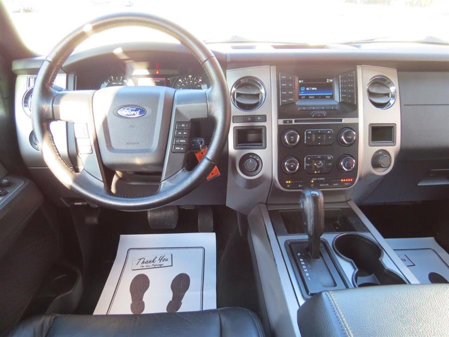 Used Ford Expedition XLT 4x4 4dr SUV 2017 | Lake City Exports Inc. Auburn, Maine Used Ford Expedition XLT 4x4 4dr SUV 2017 | Lake City Exports Inc. Auburn, Maine