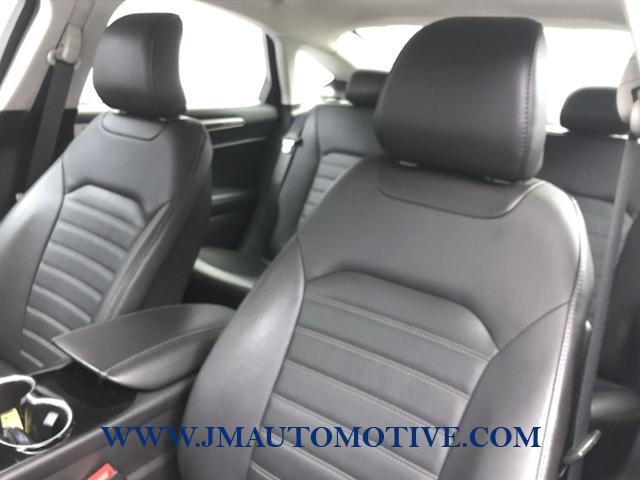 2015 Ford Fusion 4dr Sdn SE FWD, available for sale in Naugatuck, Connecticut | J&M Automotive Sls&Svc LLC. Naugatuck, Connecticut 2015 Ford Fusion 4dr Sdn SE FWD, available for sale in Naugatuck, Connecticut | J&M Automotive Sls&Svc LLC. Naugatuck, Connecticut