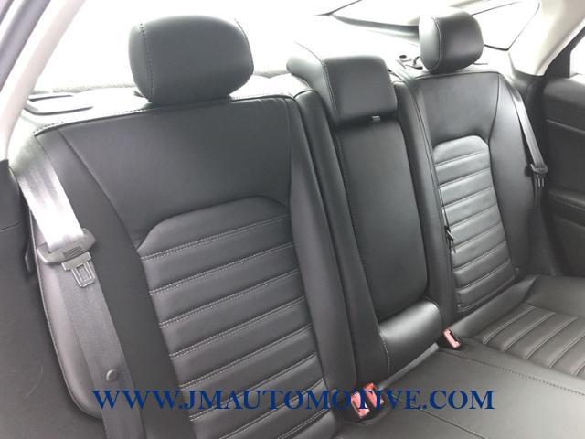 2015 Ford Fusion 4dr Sdn SE FWD, available for sale in Naugatuck, Connecticut | J&M Automotive Sls&Svc LLC. Naugatuck, Connecticut 2015 Ford Fusion 4dr Sdn SE FWD, available for sale in Naugatuck, Connecticut | J&M Automotive Sls&Svc LLC. Naugatuck, Connecticut
