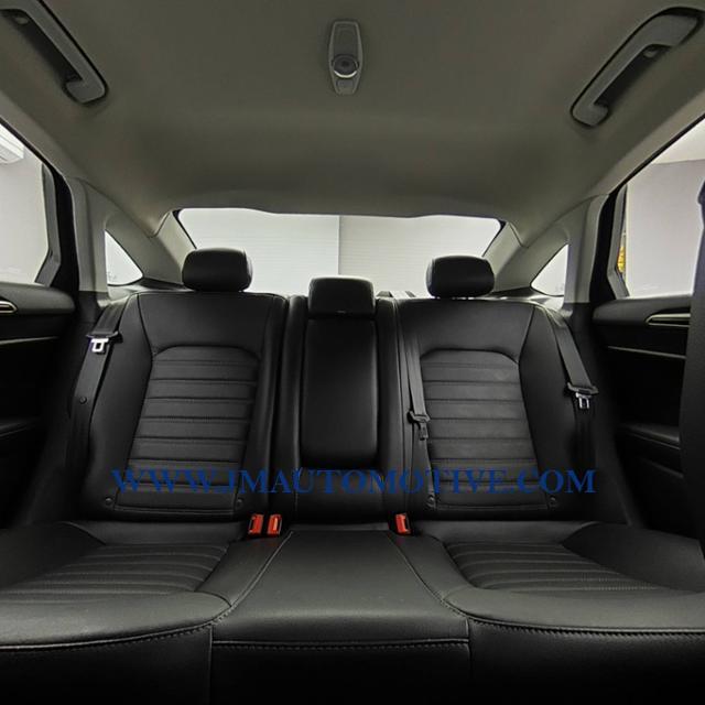 2015 Ford Fusion 4dr Sdn SE FWD, available for sale in Naugatuck, Connecticut | J&M Automotive Sls&Svc LLC. Naugatuck, Connecticut 2015 Ford Fusion 4dr Sdn SE FWD, available for sale in Naugatuck, Connecticut | J&M Automotive Sls&Svc LLC. Naugatuck, Connecticut