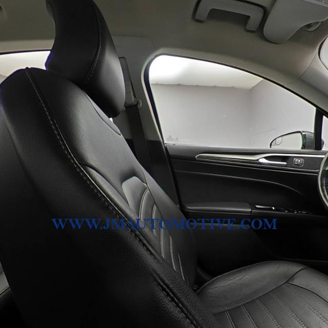 2015 Ford Fusion 4dr Sdn SE FWD, available for sale in Naugatuck, Connecticut | J&M Automotive Sls&Svc LLC. Naugatuck, Connecticut 2015 Ford Fusion 4dr Sdn SE FWD, available for sale in Naugatuck, Connecticut | J&M Automotive Sls&Svc LLC. Naugatuck, Connecticut