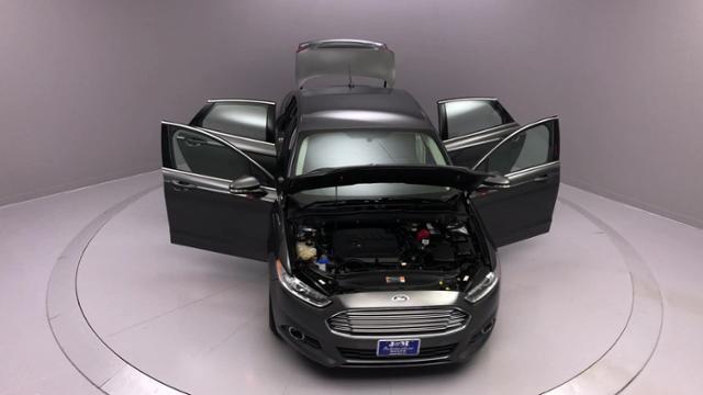 2015 Ford Fusion 4dr Sdn SE FWD, available for sale in Naugatuck, Connecticut | J&M Automotive Sls&Svc LLC. Naugatuck, Connecticut 2015 Ford Fusion 4dr Sdn SE FWD, available for sale in Naugatuck, Connecticut | J&M Automotive Sls&Svc LLC. Naugatuck, Connecticut