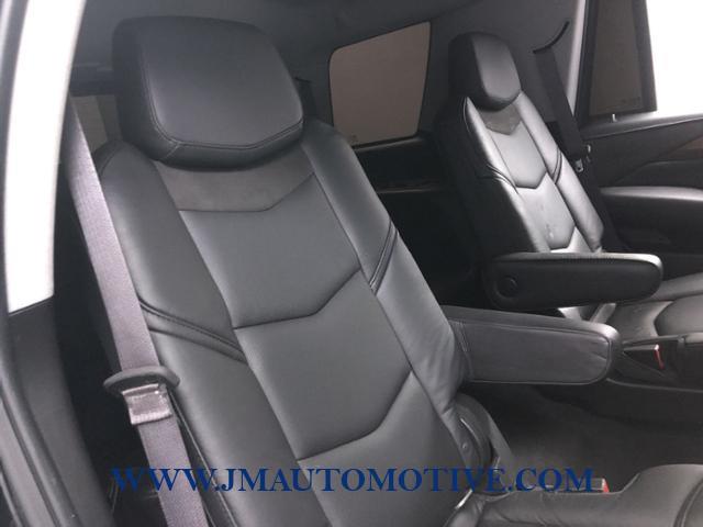 Used Cadillac Escalade 4WD 4dr Luxury 2015 | J&M Automotive Sls&Svc LLC. Naugatuck, Connecticut Used Cadillac Escalade 4WD 4dr Luxury 2015 | J&M Automotive Sls&Svc LLC. Naugatuck, Connecticut