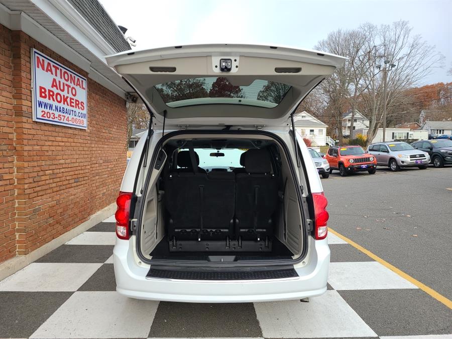 Used Dodge Grand Caravan 4dr Wgn SXT 2015 | National Auto Brokers, Inc.. Waterbury, Connecticut Used Dodge Grand Caravan 4dr Wgn SXT 2015 | National Auto Brokers, Inc.. Waterbury, Connecticut
