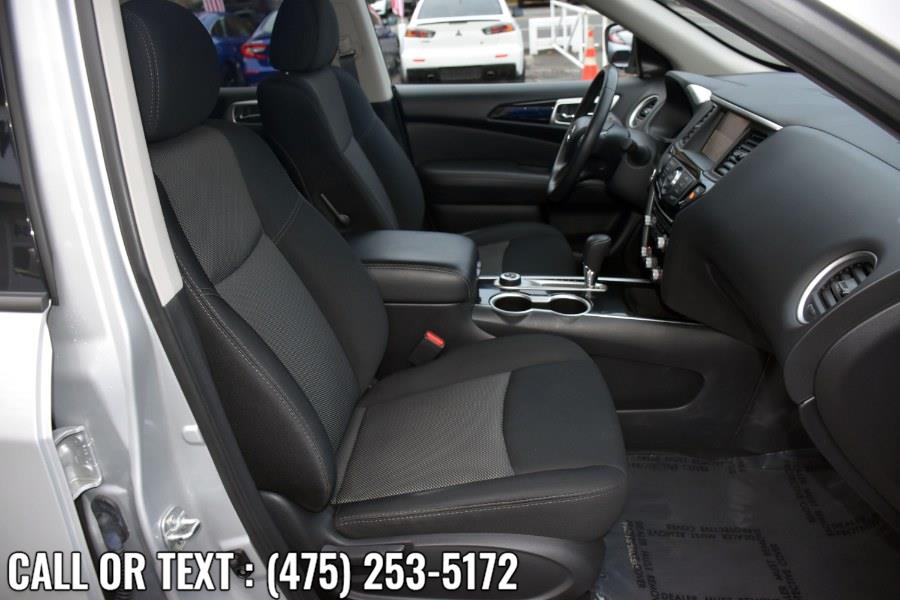 Used Nissan Pathfinder 4x4 SV 2019 | Highline Car Connection. Waterbury, Connecticut Used Nissan Pathfinder 4x4 SV 2019 | Highline Car Connection. Waterbury, Connecticut