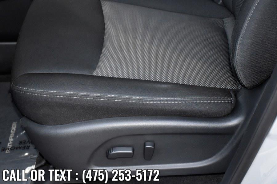 Used Nissan Pathfinder 4x4 SV 2019 | Highline Car Connection. Waterbury, Connecticut Used Nissan Pathfinder 4x4 SV 2019 | Highline Car Connection. Waterbury, Connecticut