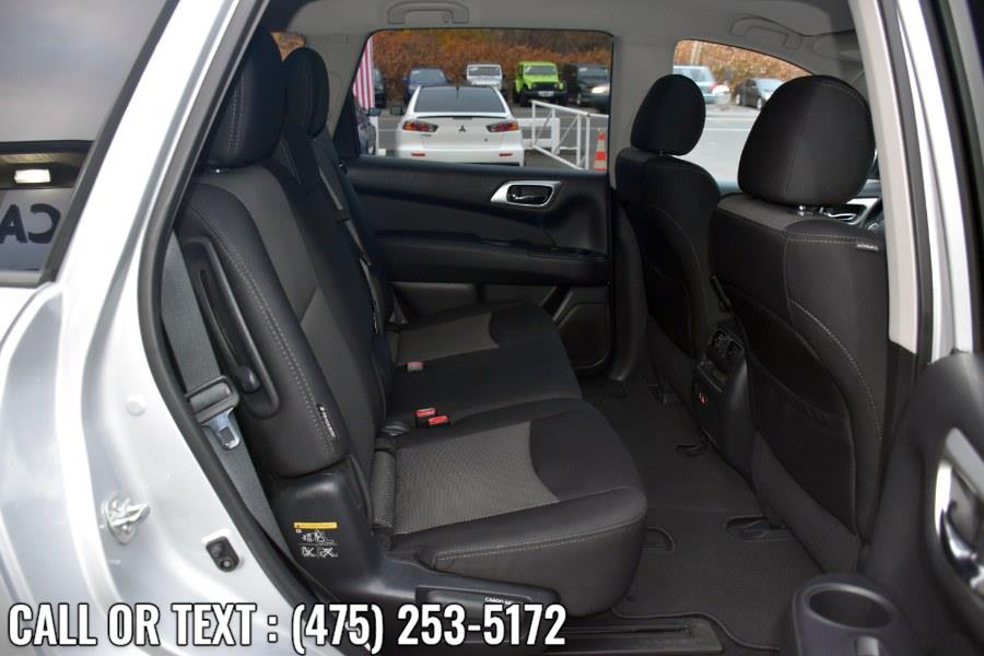 Used Nissan Pathfinder 4x4 SV 2019 | Highline Car Connection. Waterbury, Connecticut Used Nissan Pathfinder 4x4 SV 2019 | Highline Car Connection. Waterbury, Connecticut