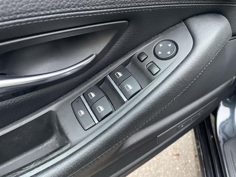 Used BMW 5 Series 4dr Sdn 528i xDrive AWD 2013 | Wiz Leasing Inc. Stratford, Connecticut Used BMW 5 Series 4dr Sdn 528i xDrive AWD 2013 | Wiz Leasing Inc. Stratford, Connecticut
