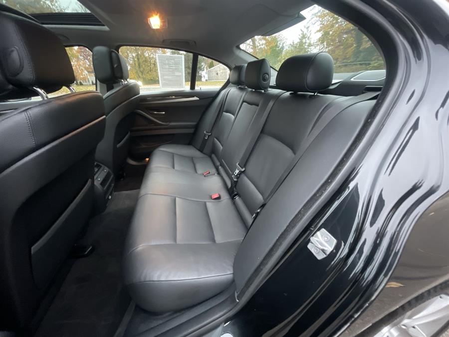 Used BMW 5 Series 4dr Sdn 528i xDrive AWD 2013 | Wiz Leasing Inc. Stratford, Connecticut Used BMW 5 Series 4dr Sdn 528i xDrive AWD 2013 | Wiz Leasing Inc. Stratford, Connecticut