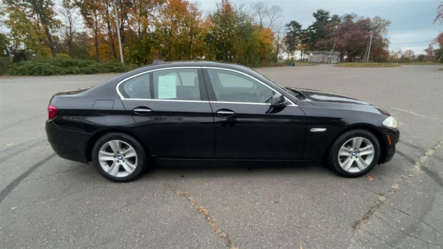 Used BMW 5 Series 4dr Sdn 528i xDrive AWD 2013 | Wiz Leasing Inc. Stratford, Connecticut Used BMW 5 Series 4dr Sdn 528i xDrive AWD 2013 | Wiz Leasing Inc. Stratford, Connecticut