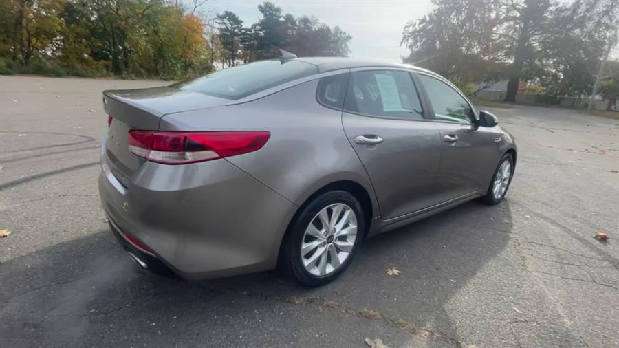Used Kia Optima LX Auto 2018 | Wiz Leasing Inc. Stratford, Connecticut Used Kia Optima LX Auto 2018 | Wiz Leasing Inc. Stratford, Connecticut