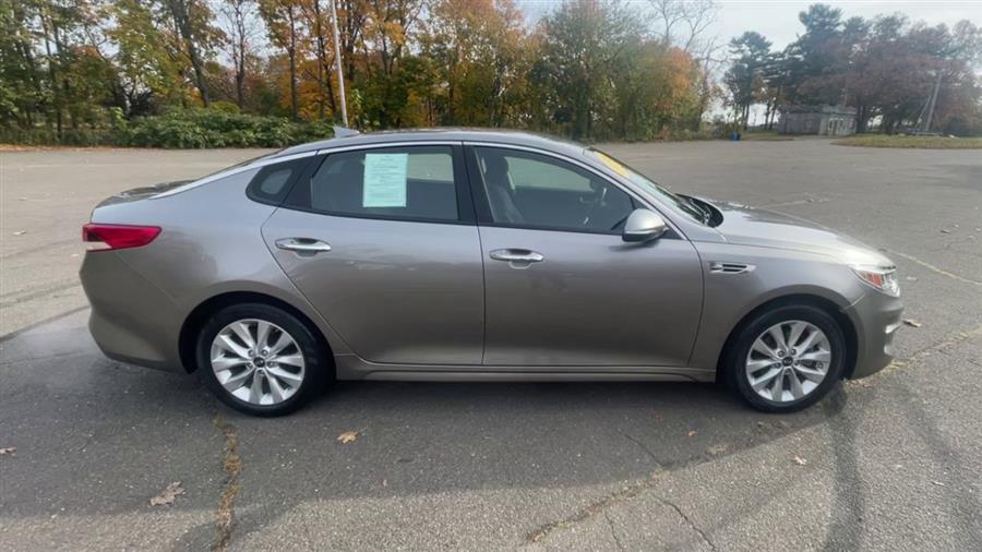 Used Kia Optima LX Auto 2018 | Wiz Leasing Inc. Stratford, Connecticut Used Kia Optima LX Auto 2018 | Wiz Leasing Inc. Stratford, Connecticut