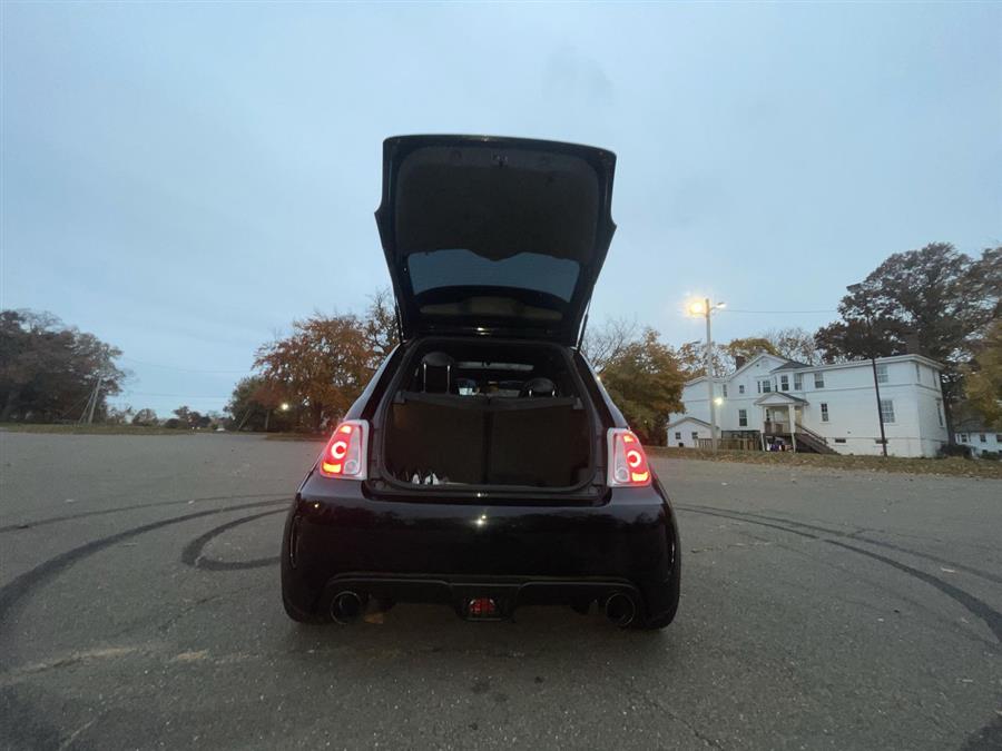 2015 FIAT 500 2dr HB Abarth, available for sale in Stratford, Connecticut | Wiz Leasing Inc. Stratford, Connecticut 2015 FIAT 500 2dr HB Abarth, available for sale in Stratford, Connecticut | Wiz Leasing Inc. Stratford, Connecticut