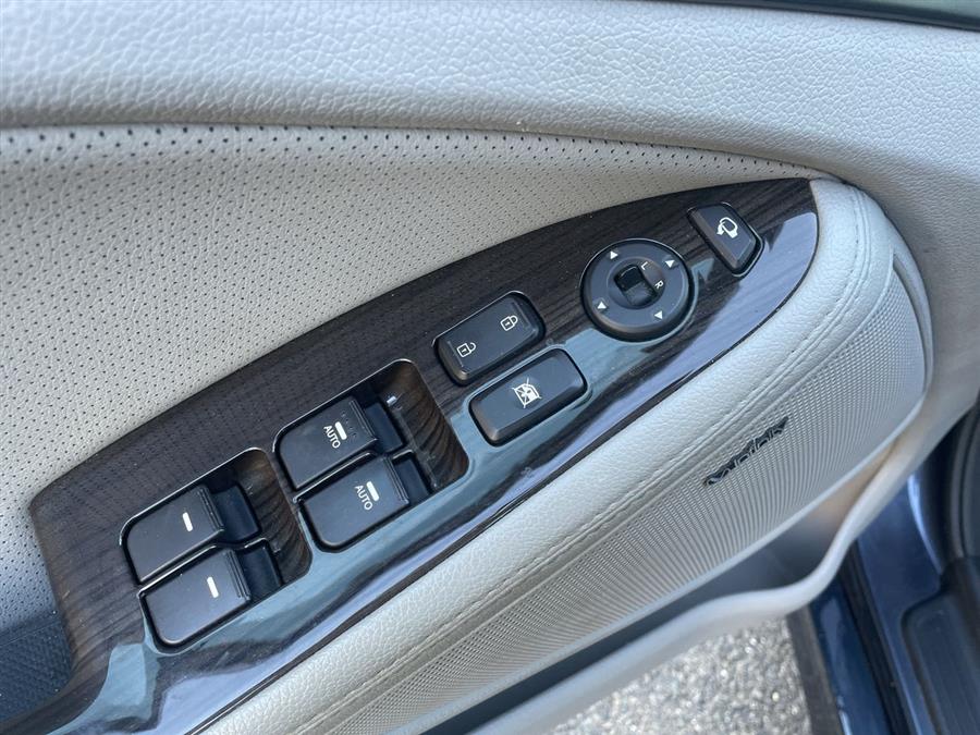 2015 Kia Optima 4dr Sdn EX, available for sale in Stratford, Connecticut | Wiz Leasing Inc. Stratford, Connecticut 2015 Kia Optima 4dr Sdn EX, available for sale in Stratford, Connecticut | Wiz Leasing Inc. Stratford, Connecticut