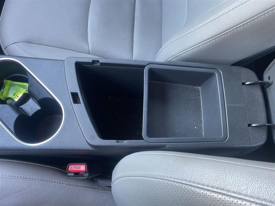 2015 Kia Optima 4dr Sdn EX, available for sale in Stratford, Connecticut | Wiz Leasing Inc. Stratford, Connecticut 2015 Kia Optima 4dr Sdn EX, available for sale in Stratford, Connecticut | Wiz Leasing Inc. Stratford, Connecticut