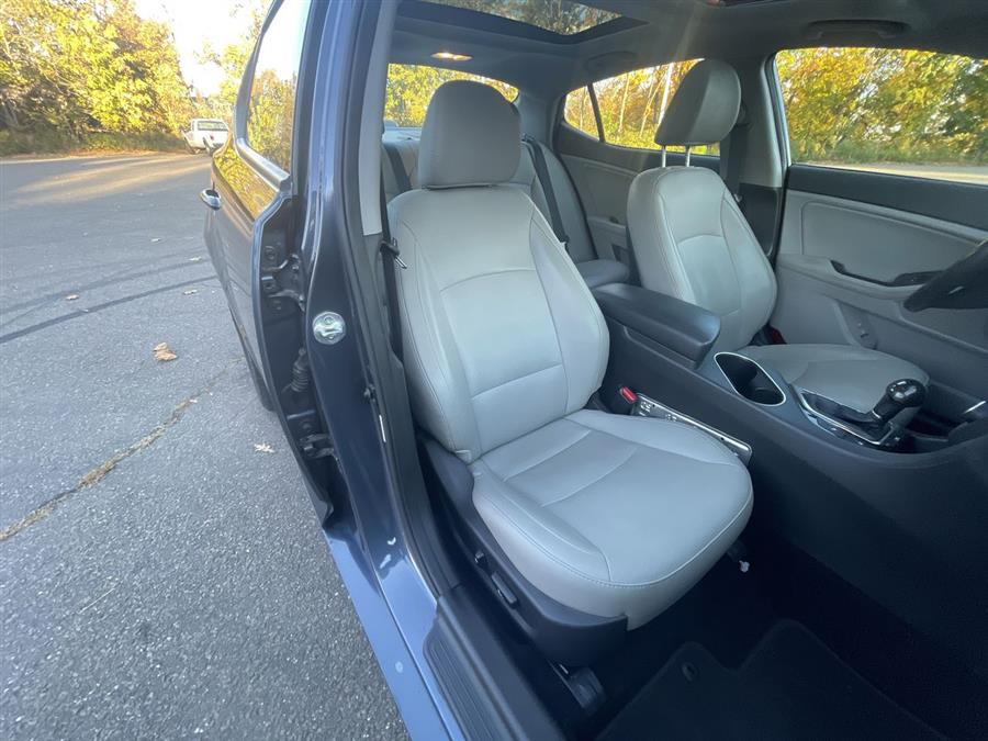 2015 Kia Optima 4dr Sdn EX, available for sale in Stratford, Connecticut | Wiz Leasing Inc. Stratford, Connecticut 2015 Kia Optima 4dr Sdn EX, available for sale in Stratford, Connecticut | Wiz Leasing Inc. Stratford, Connecticut