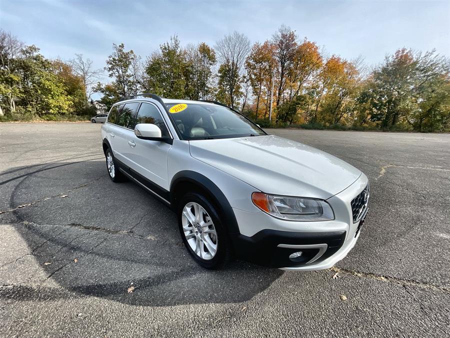 2016 Volvo XC70 AWD 4dr Wgn T5 Premier, available for sale in Stratford, Connecticut | Wiz Leasing Inc. Stratford, Connecticut