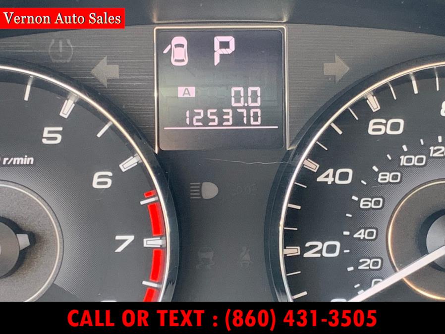 2012 Subaru Outback 4dr Wgn H4 Auto 2.5i Premium, available for sale in Manchester, Connecticut | Vernon Auto Sale & Service. Manchester, Connecticut 2012 Subaru Outback 4dr Wgn H4 Auto 2.5i Premium, available for sale in Manchester, Connecticut | Vernon Auto Sale & Service. Manchester, Connecticut