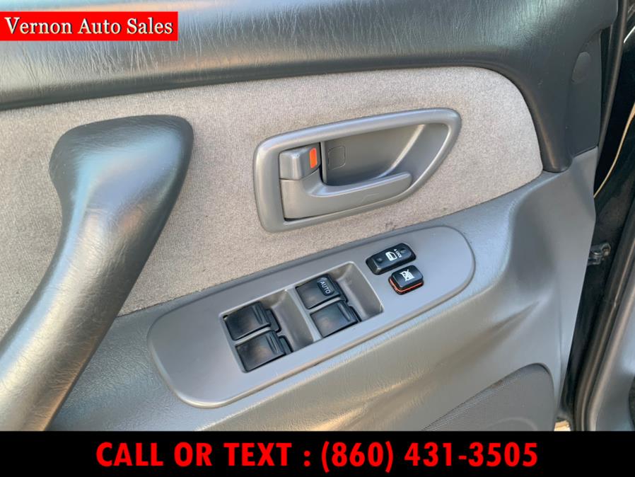 2005 Toyota Tundra DoubleCab V8 SR5 4WD (Natl), available for sale in Manchester, Connecticut | Vernon Auto Sale & Service. Manchester, Connecticut 2005 Toyota Tundra DoubleCab V8 SR5 4WD (Natl), available for sale in Manchester, Connecticut | Vernon Auto Sale & Service. Manchester, Connecticut