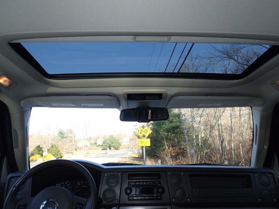 Used Jeep Commander 4dr 4WD 2006 | Eagleville Motors. Storrs, Connecticut Used Jeep Commander 4dr 4WD 2006 | Eagleville Motors. Storrs, Connecticut