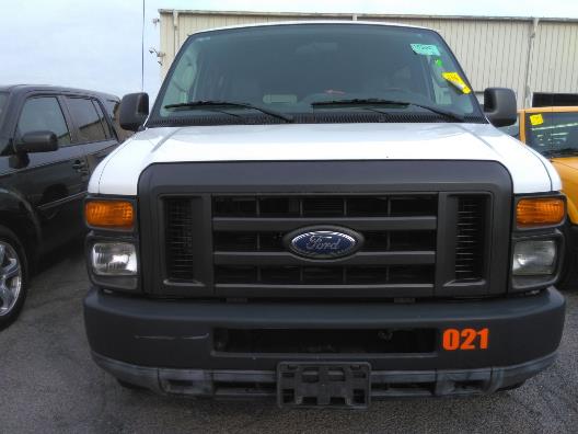2011 Ford Econoline Wagon E-150 XL, available for sale in Corona, New York | Raymonds Cars Inc. Corona, New York 2011 Ford Econoline Wagon E-150 XL, available for sale in Corona, New York | Raymonds Cars Inc. Corona, New York