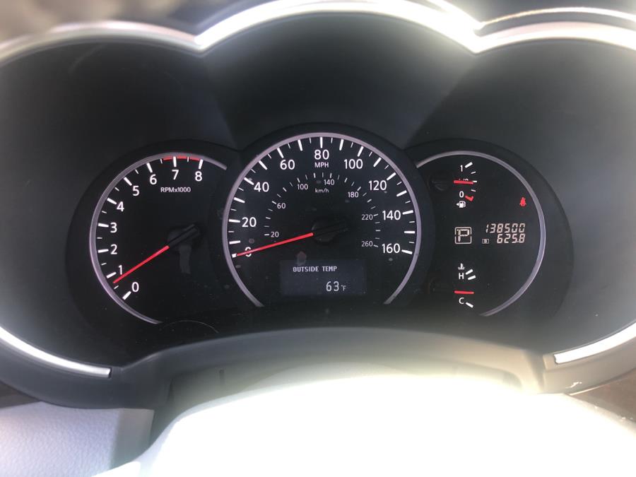 Used Nissan Quest 4dr LE 2011 | Signature Auto Sales. Franklin Square, New York Used Nissan Quest 4dr LE 2011 | Signature Auto Sales. Franklin Square, New York