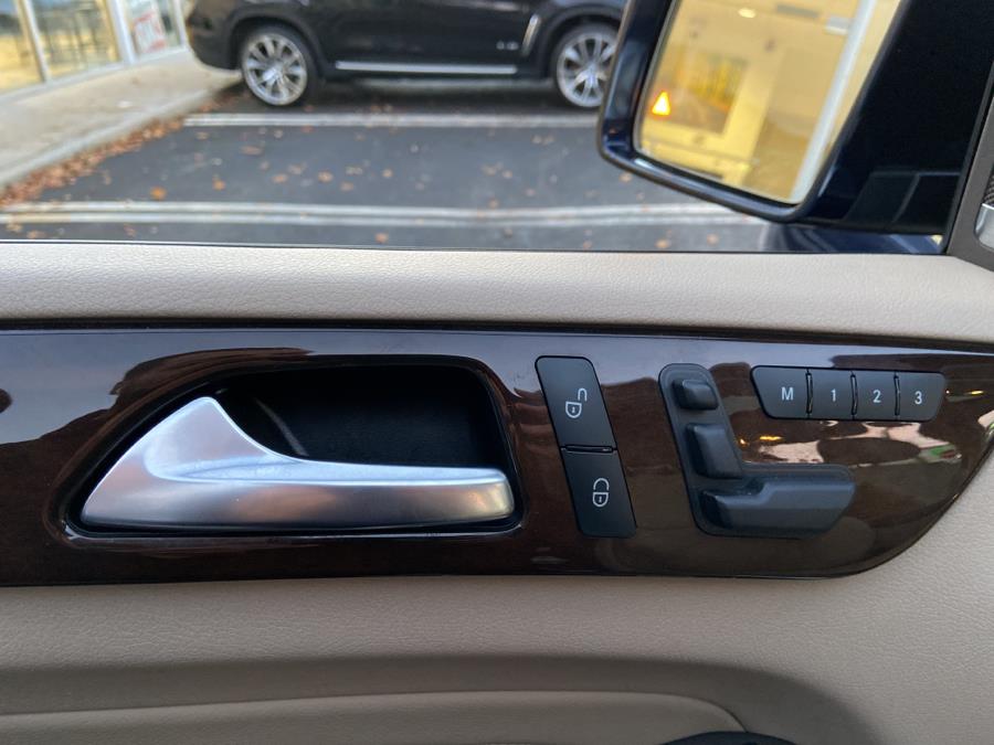 2015 Mercedes-Benz ML350 CLEAN CARFAX!!!, available for sale in Rosedale, New York | Sunrise Auto Sales. Rosedale, New York 2015 Mercedes-Benz ML350 CLEAN CARFAX!!!, available for sale in Rosedale, New York | Sunrise Auto Sales. Rosedale, New York