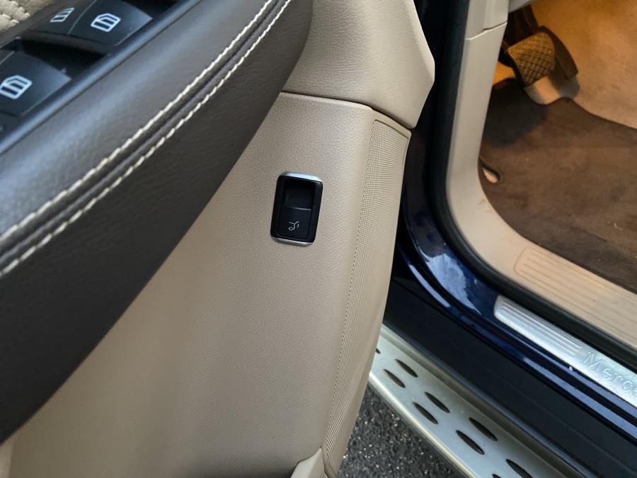 2015 Mercedes-Benz ML350 CLEAN CARFAX!!!, available for sale in Rosedale, New York | Sunrise Auto Sales. Rosedale, New York 2015 Mercedes-Benz ML350 CLEAN CARFAX!!!, available for sale in Rosedale, New York | Sunrise Auto Sales. Rosedale, New York