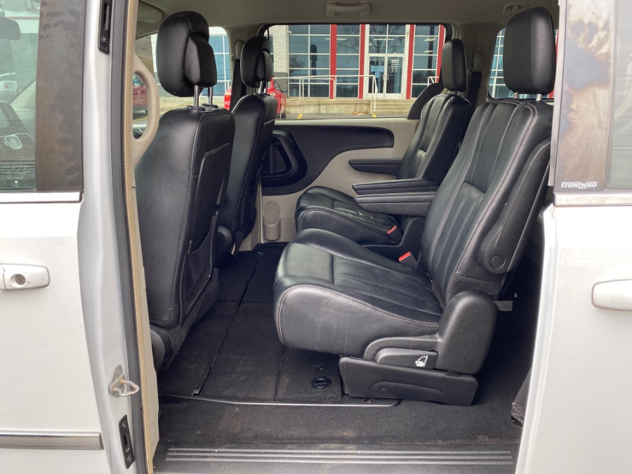 Used Chrysler Town & Country 4dr Wgn Touring 2014 | Marsh Auto Sales LLC. Ortonville, Michigan Used Chrysler Town & Country 4dr Wgn Touring 2014 | Marsh Auto Sales LLC. Ortonville, Michigan