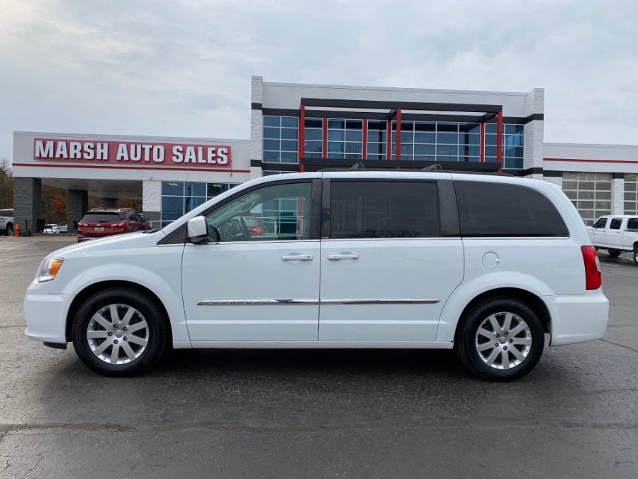 Used Chrysler Town & Country 4dr Wgn Touring 2014 | Marsh Auto Sales LLC. Ortonville, Michigan Used Chrysler Town & Country 4dr Wgn Touring 2014 | Marsh Auto Sales LLC. Ortonville, Michigan