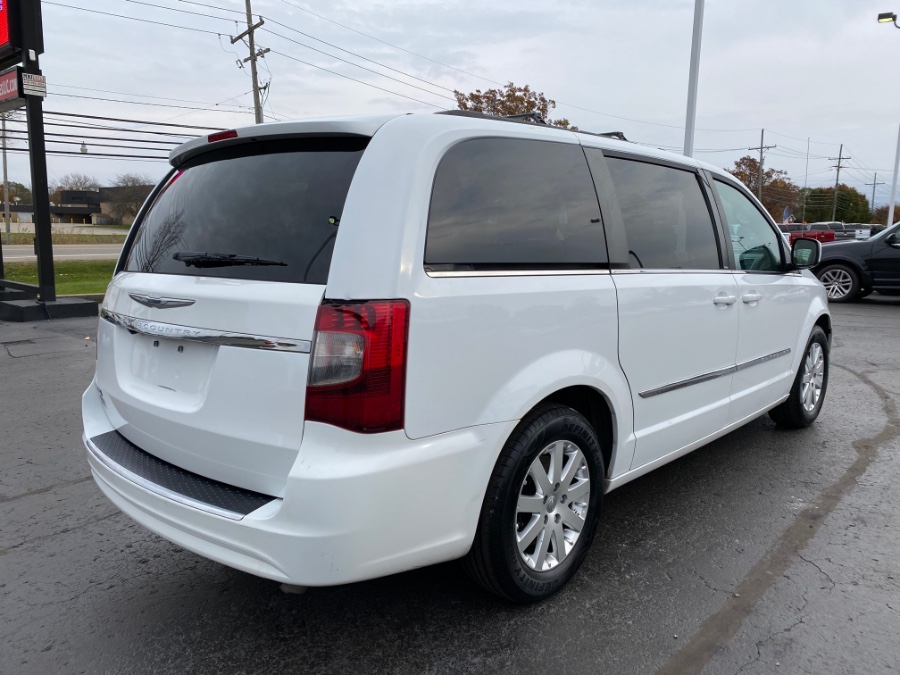 Used Chrysler Town & Country 4dr Wgn Touring 2014 | Marsh Auto Sales LLC. Ortonville, Michigan Used Chrysler Town & Country 4dr Wgn Touring 2014 | Marsh Auto Sales LLC. Ortonville, Michigan