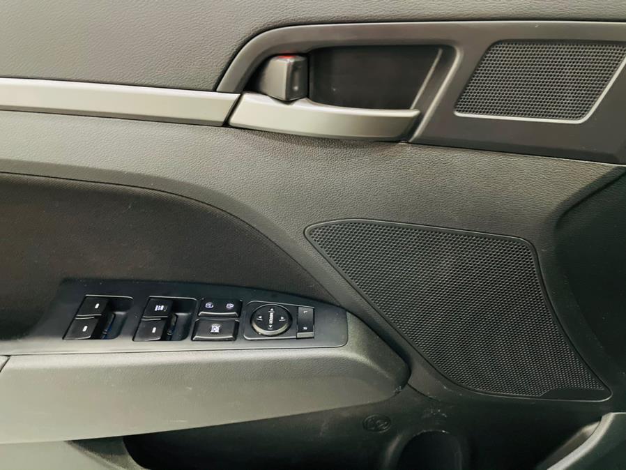 Used Hyundai Elantra SEL 2.0L Auto (Alabama) 2018 | Luxury Motor Club. Franklin Square, New York Used Hyundai Elantra SEL 2.0L Auto (Alabama) 2018 | Luxury Motor Club. Franklin Square, New York