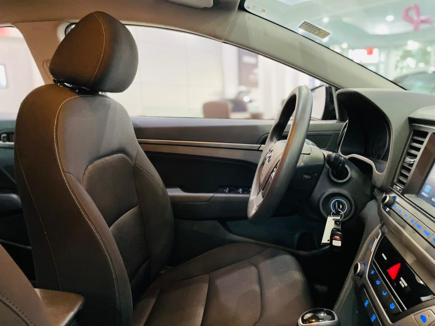 Used Hyundai Elantra SEL 2.0L Auto (Alabama) 2018 | Luxury Motor Club. Franklin Square, New York Used Hyundai Elantra SEL 2.0L Auto (Alabama) 2018 | Luxury Motor Club. Franklin Square, New York
