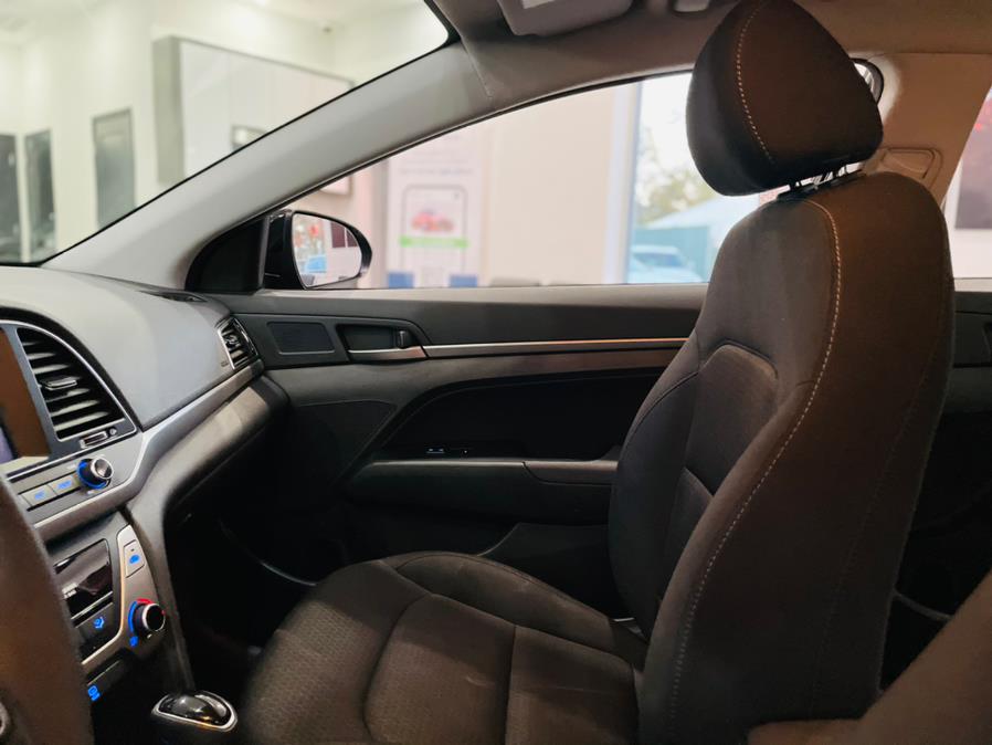 Used Hyundai Elantra SEL 2.0L Auto (Alabama) 2018 | Luxury Motor Club. Franklin Square, New York Used Hyundai Elantra SEL 2.0L Auto (Alabama) 2018 | Luxury Motor Club. Franklin Square, New York