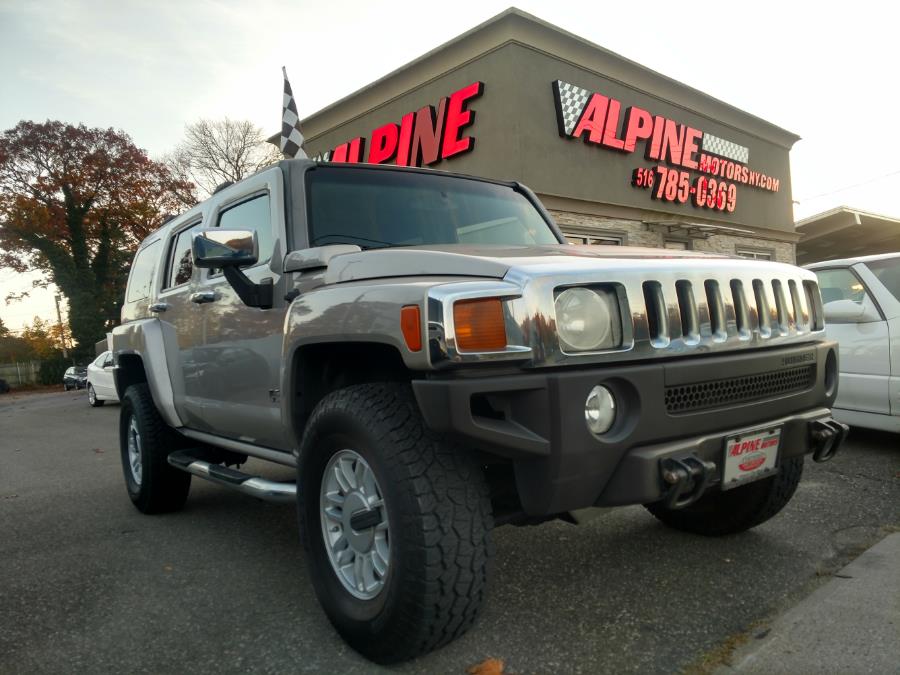 Used HUMMER H3 4dr 4WD SUV 2006 | Alpine Motors Inc. Wantagh, New York Used HUMMER H3 4dr 4WD SUV 2006 | Alpine Motors Inc. Wantagh, New York