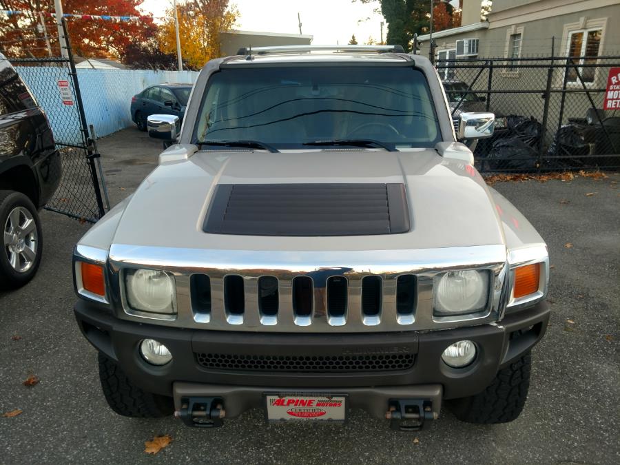 Used HUMMER H3 4dr 4WD SUV 2006 | Alpine Motors Inc. Wantagh, New York Used HUMMER H3 4dr 4WD SUV 2006 | Alpine Motors Inc. Wantagh, New York