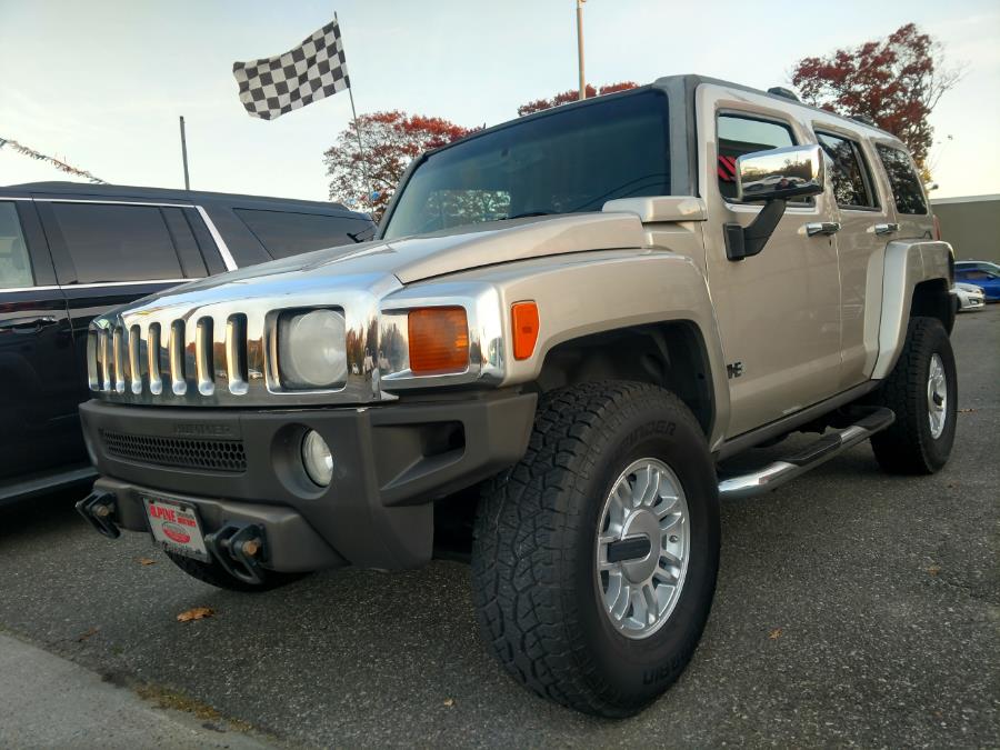 Used HUMMER H3 4dr 4WD SUV 2006 | Alpine Motors Inc. Wantagh, New York Used HUMMER H3 4dr 4WD SUV 2006 | Alpine Motors Inc. Wantagh, New York