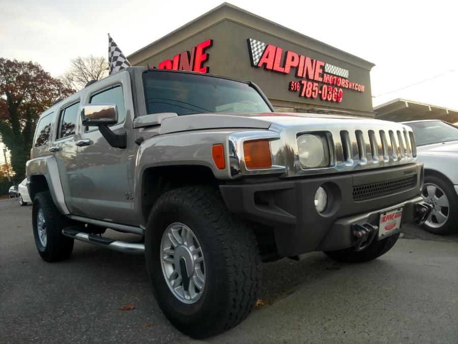 Used HUMMER H3 4dr 4WD SUV 2006 | Alpine Motors Inc. Wantagh, New York Used HUMMER H3 4dr 4WD SUV 2006 | Alpine Motors Inc. Wantagh, New York
