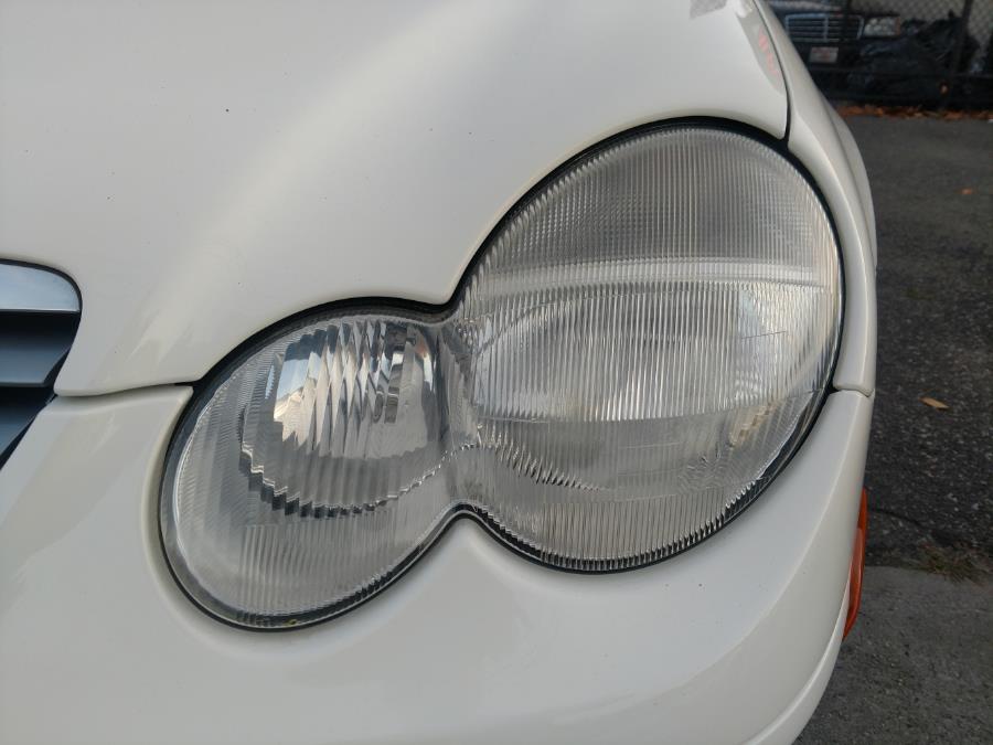 Used Mercedes-Benz C-Class 2dr Sport Cpe 1.8L 2004 | Alpine Motors Inc. Wantagh, New York Used Mercedes-Benz C-Class 2dr Sport Cpe 1.8L 2004 | Alpine Motors Inc. Wantagh, New York
