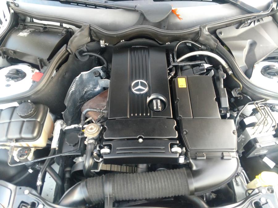 Used Mercedes-Benz C-Class 2dr Sport Cpe 1.8L 2004 | Alpine Motors Inc. Wantagh, New York Used Mercedes-Benz C-Class 2dr Sport Cpe 1.8L 2004 | Alpine Motors Inc. Wantagh, New York