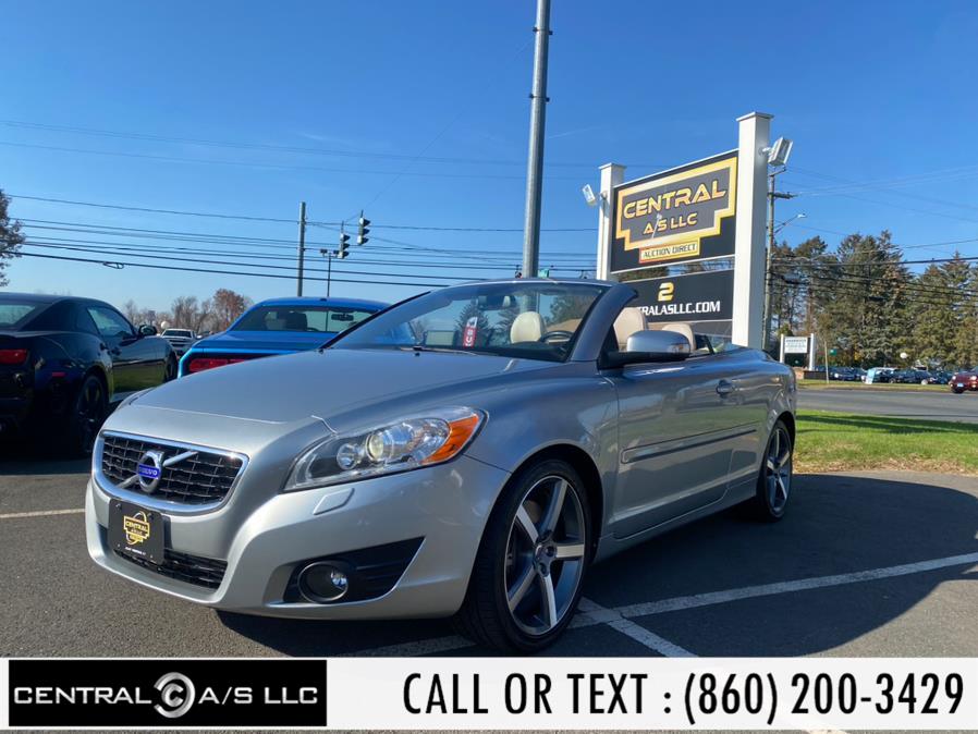 Used Volvo C70 2dr Conv Auto 2011 | Central A/S LLC. East Windsor, Connecticut