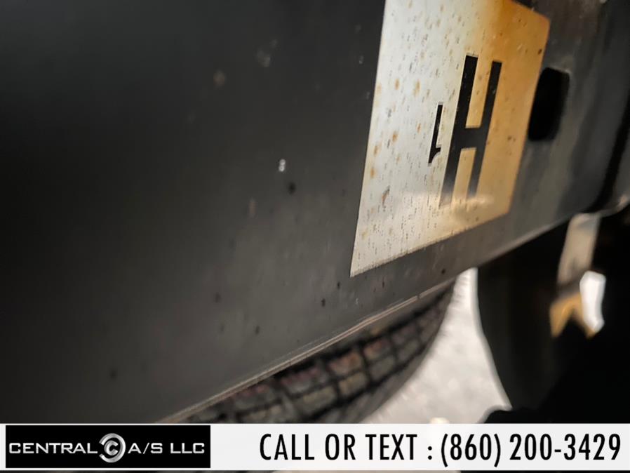 Used Toyota Tacoma 4WD Access Cab I4 MT (Natl) 2013 | Central A/S LLC. East Windsor, Connecticut Used Toyota Tacoma 4WD Access Cab I4 MT (Natl) 2013 | Central A/S LLC. East Windsor, Connecticut
