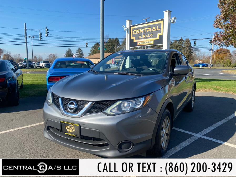 Used Nissan Rogue Sport AWD S 2017 | Central A/S LLC. East Windsor, Connecticut