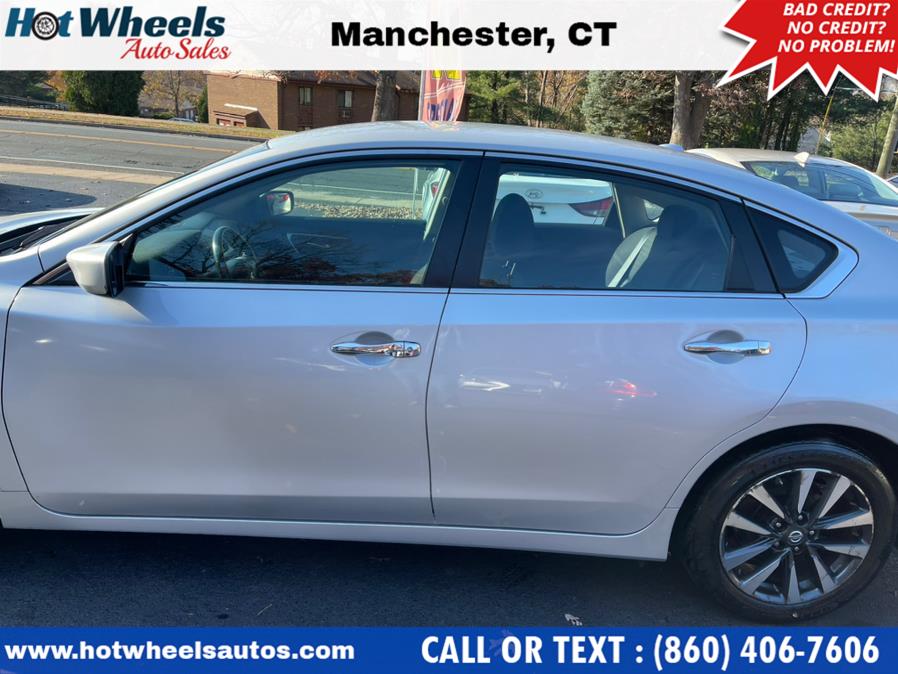 Used Nissan Altima 2.5 S Sedan 2017 | Hot Wheels Auto Sales LLC. Manchester, Connecticut Used Nissan Altima 2.5 S Sedan 2017 | Hot Wheels Auto Sales LLC. Manchester, Connecticut