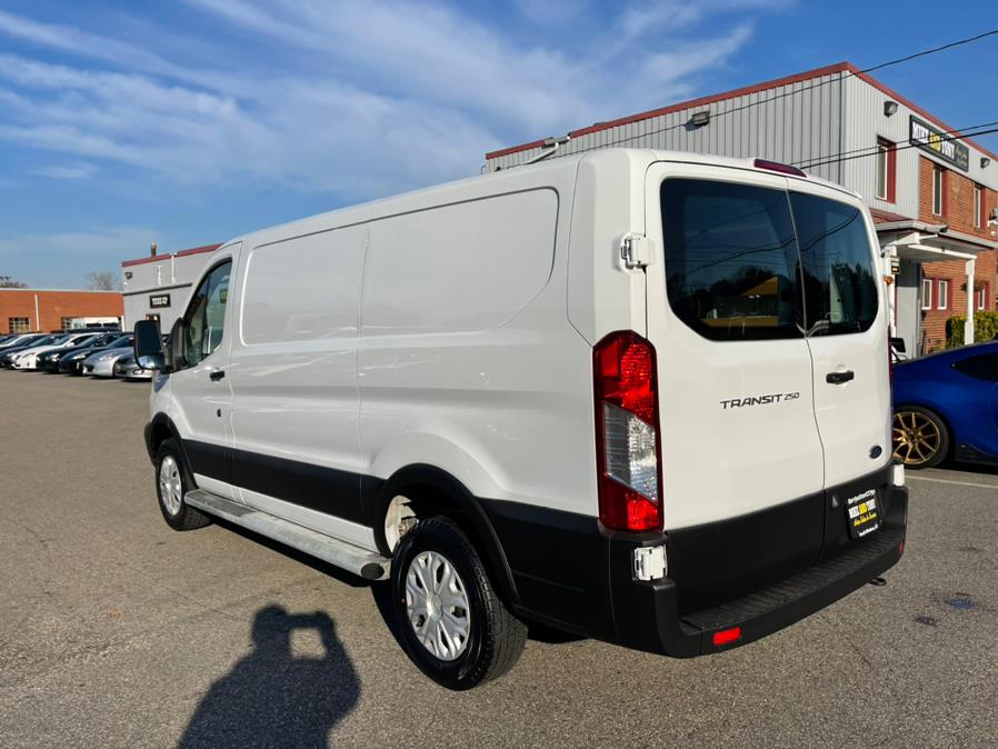 Used Ford Transit Van T-250 130" Low Rf 9000 GVWR Sliding RH Dr 2019 | Mike And Tony Auto Sales, Inc. South Windsor, Connecticut Used Ford Transit Van T-250 130" Low Rf 9000 GVWR Sliding RH Dr 2019 | Mike And Tony Auto Sales, Inc. South Windsor, Connecticut