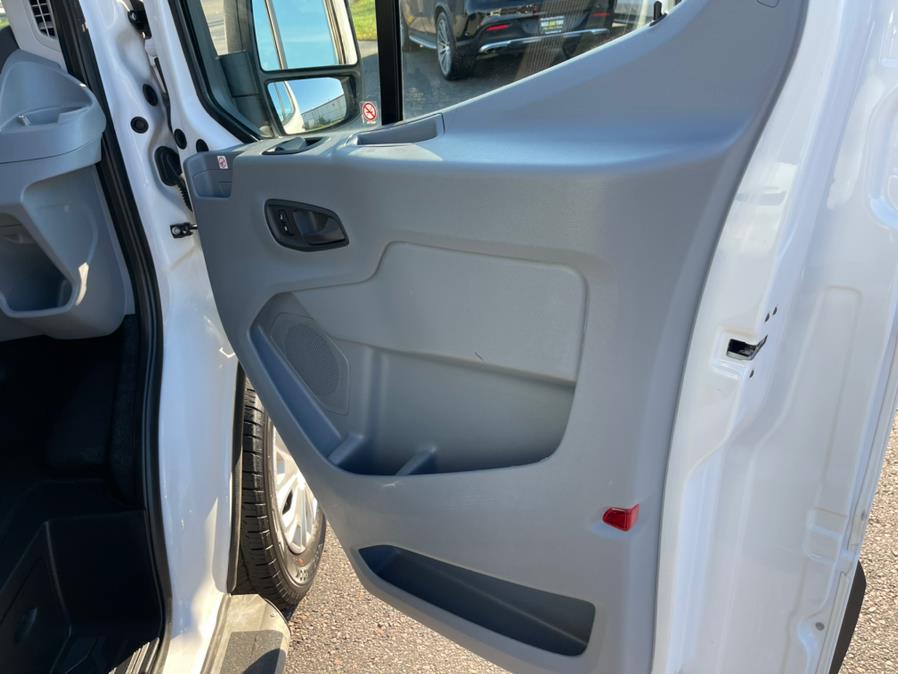 Used Ford Transit Van T-250 130" Low Rf 9000 GVWR Sliding RH Dr 2019 | Mike And Tony Auto Sales, Inc. South Windsor, Connecticut Used Ford Transit Van T-250 130" Low Rf 9000 GVWR Sliding RH Dr 2019 | Mike And Tony Auto Sales, Inc. South Windsor, Connecticut