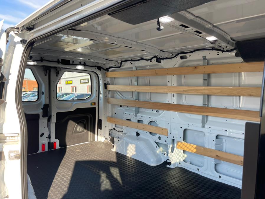 Used Ford Transit Van T-250 130" Low Rf 9000 GVWR Sliding RH Dr 2019 | Mike And Tony Auto Sales, Inc. South Windsor, Connecticut Used Ford Transit Van T-250 130" Low Rf 9000 GVWR Sliding RH Dr 2019 | Mike And Tony Auto Sales, Inc. South Windsor, Connecticut